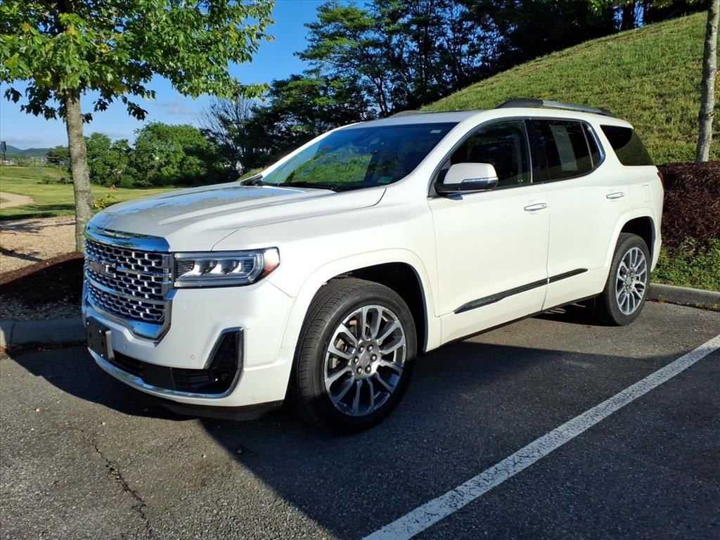 2020 GMC Acadia Denali