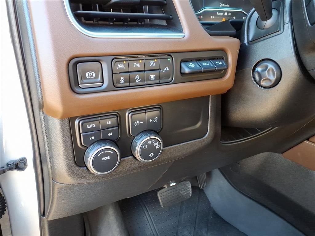 2022 Chevrolet Suburban High Country