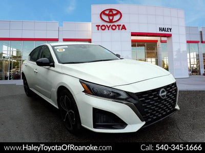 2025 Nissan Altima SR