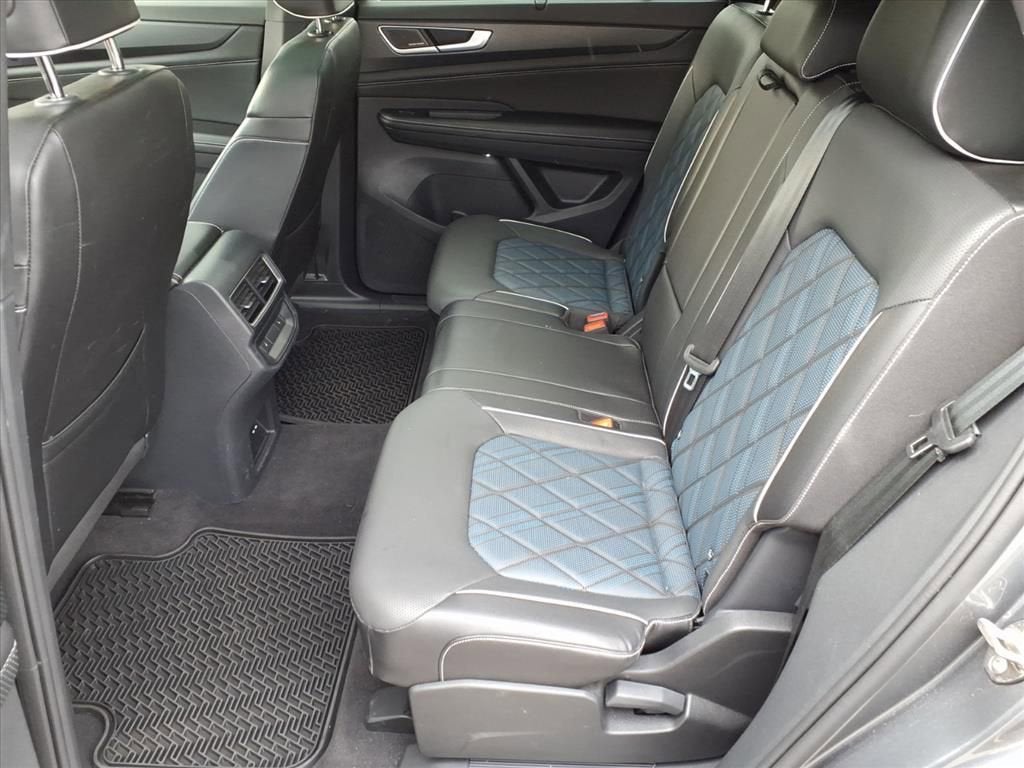 2024 Volkswagen Atlas Cross Sport 2.0T SEL Premium R-Line