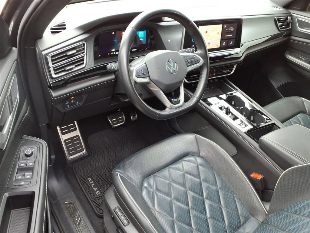 2024 Volkswagen Atlas Cross Sport 2.0T SEL Premium R-Line