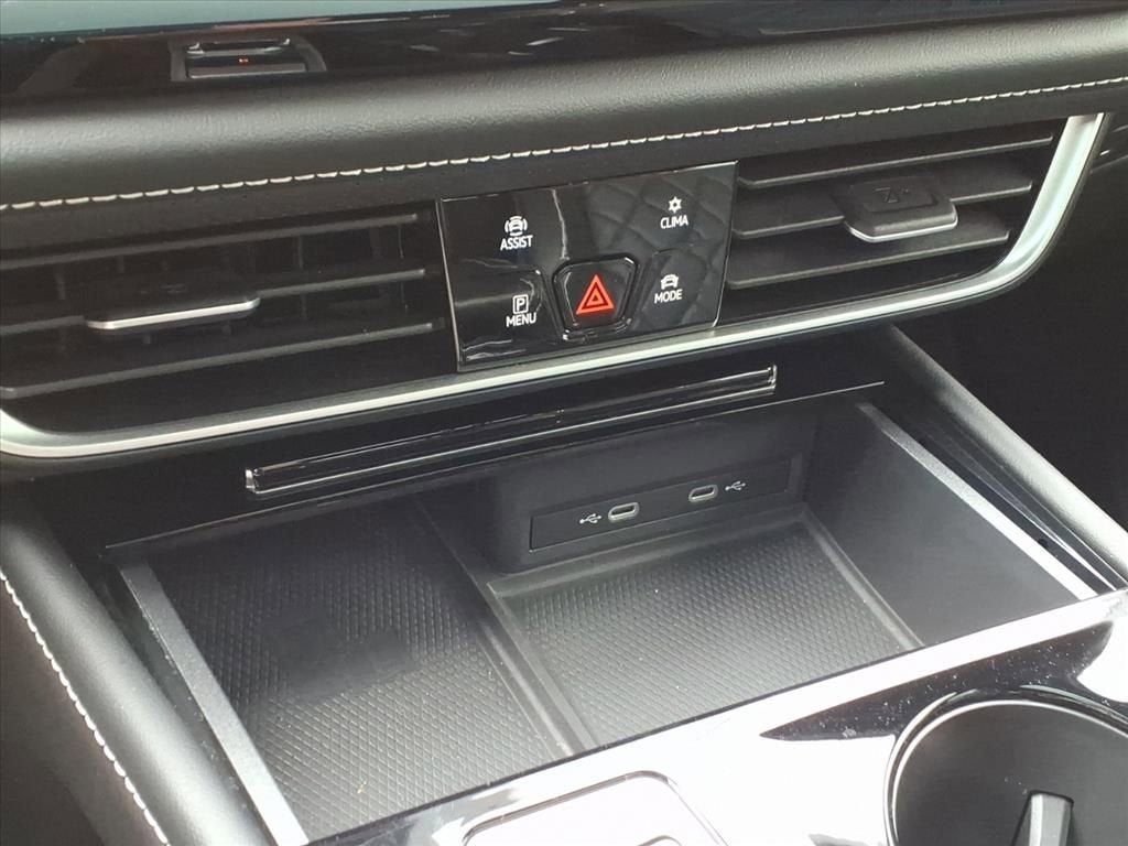 2024 Volkswagen Atlas Cross Sport 2.0T SEL Premium R-Line