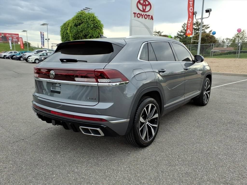2024 Volkswagen Atlas Cross Sport 2.0T SEL Premium R-Line