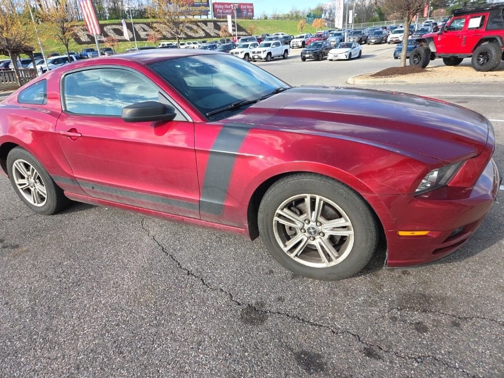 2014 Ford Mustang V6