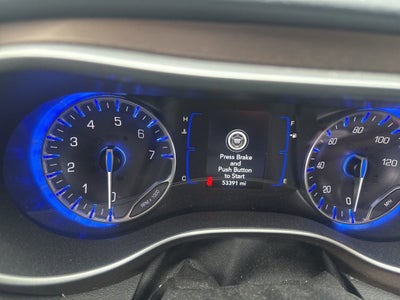 2020 Chrysler Voyager L