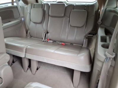 2016 Chrysler Town & Country Limited Platinum