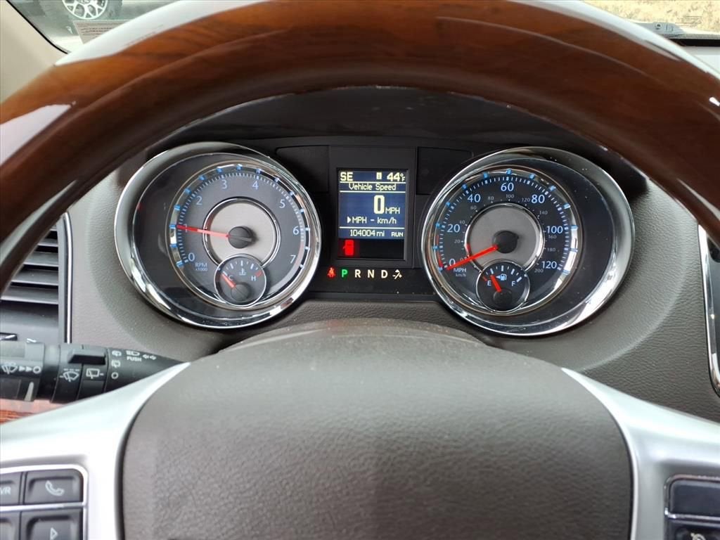 2016 Chrysler Town & Country Limited Platinum