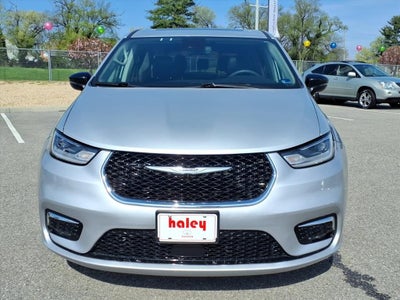 2024 Chrysler Pacifica Limited
