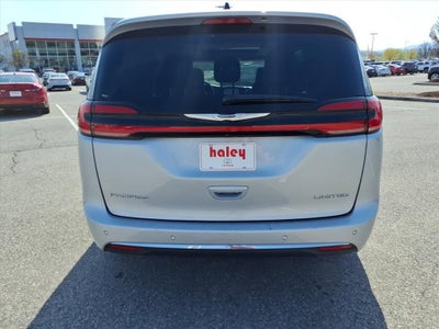 2024 Chrysler Pacifica Limited