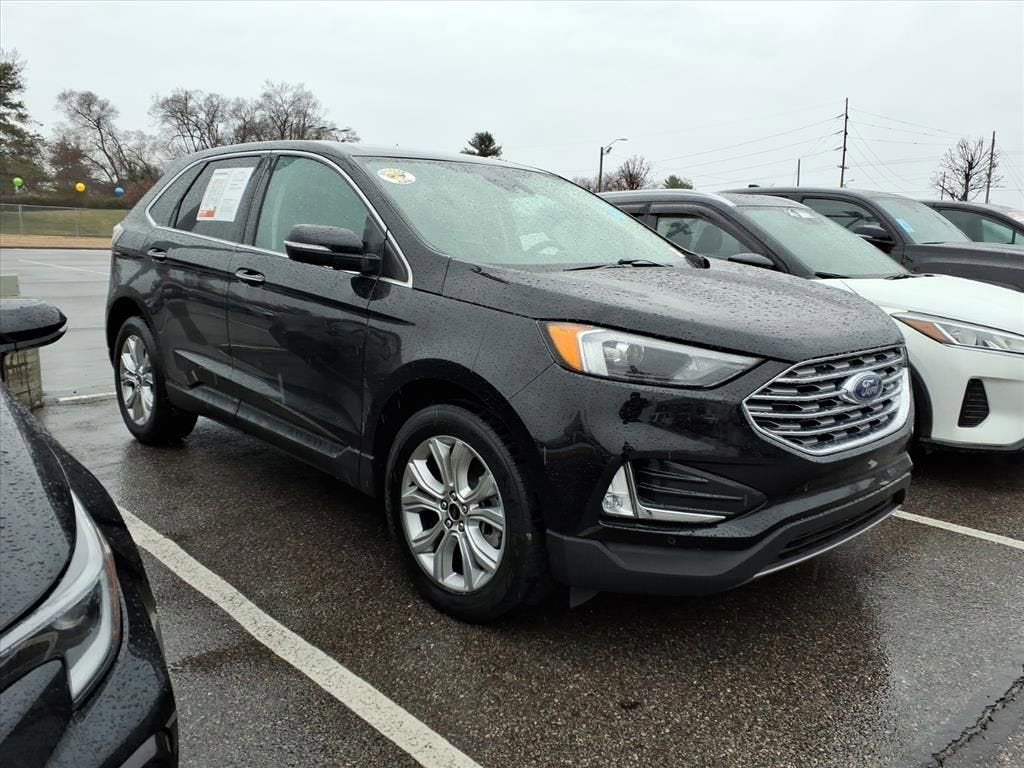 2024 Ford Edge Titanium