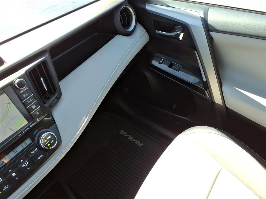 2016 Toyota RAV4 Limited