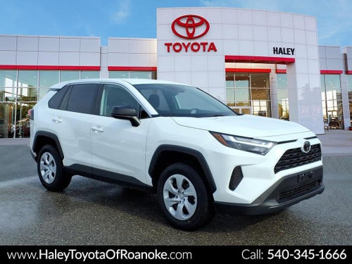 2025 Toyota RAV4 LE