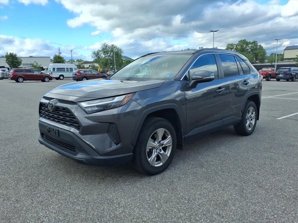2023 Toyota RAV4 XLE