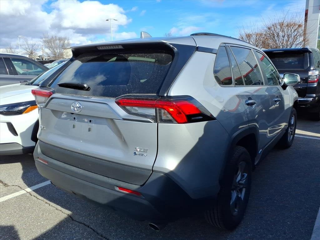 2025 Toyota RAV4 Hybrid XLE