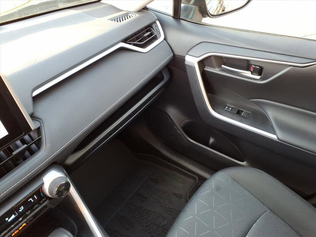 2025 Toyota RAV4 Hybrid Woodland