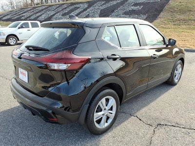 2024 Nissan Kicks S