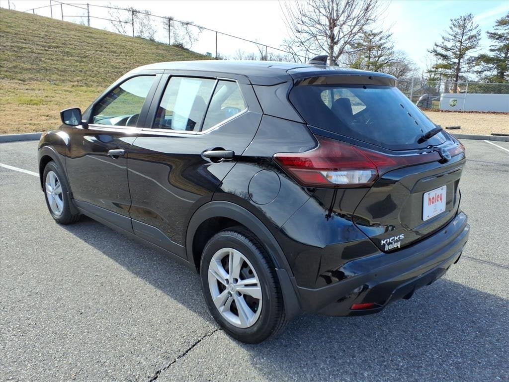 2024 Nissan Kicks S