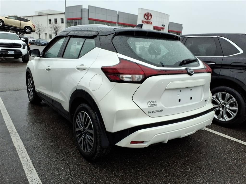 2023 Nissan Kicks SV