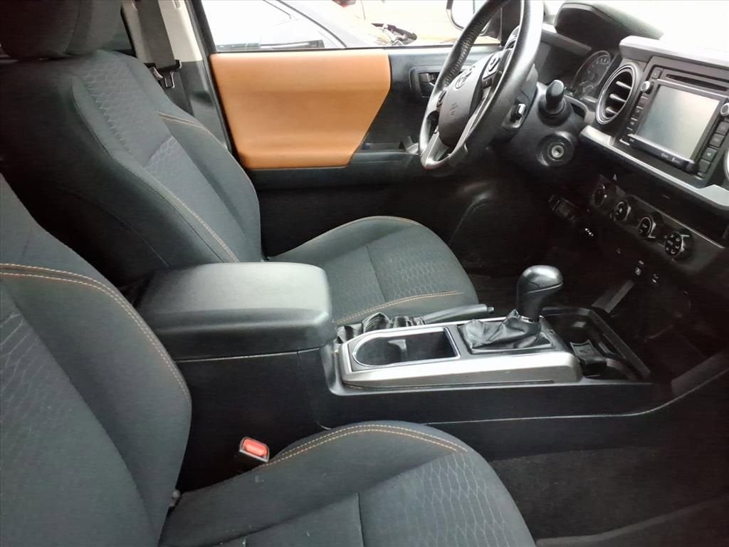 2018 Toyota Tacoma SR5