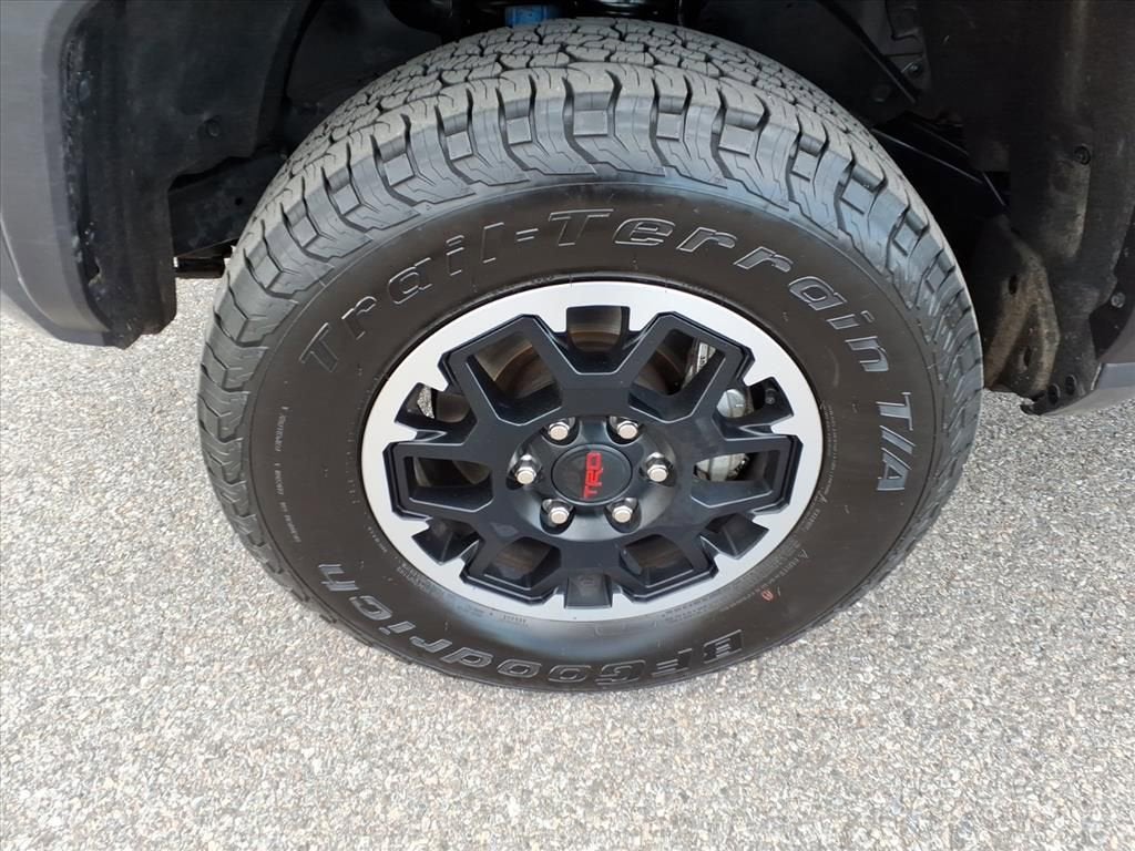 2025 Toyota Tacoma TRD Off Road