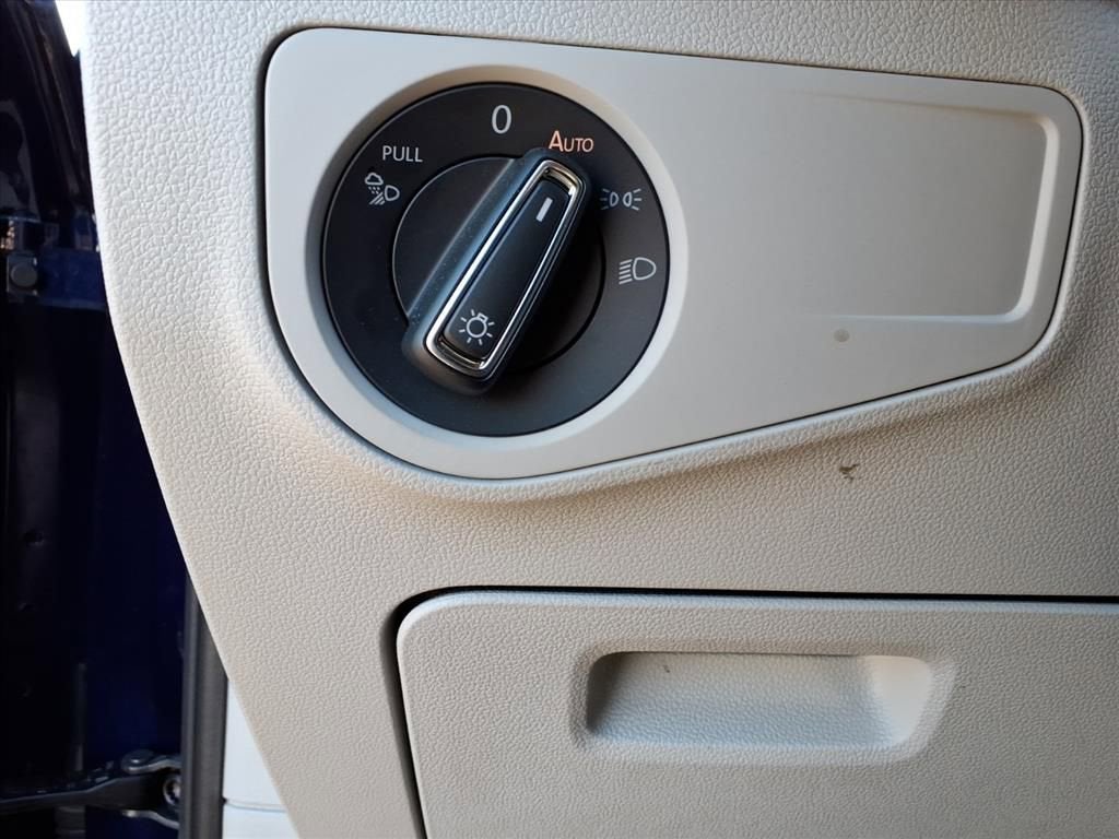 2024 Volkswagen Tiguan SEL R-Line