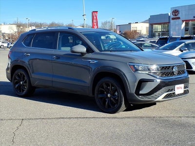 2022 Volkswagen Taos SE