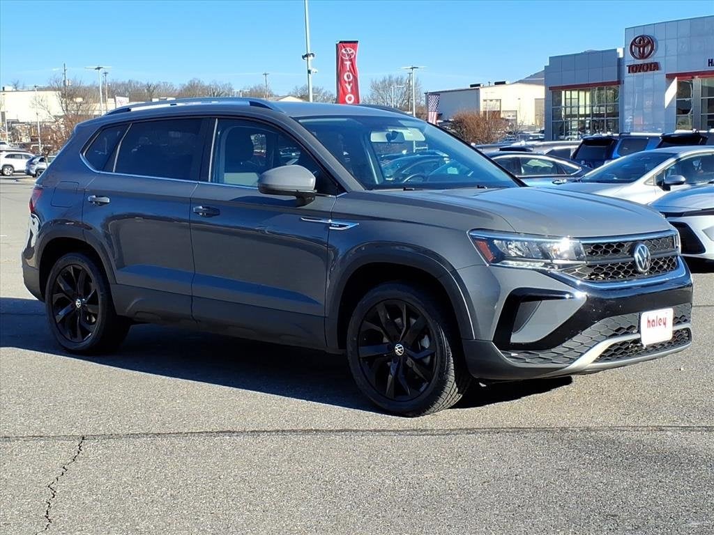 2022 Volkswagen Taos SE