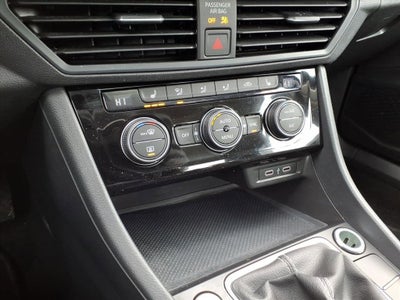 2023 Volkswagen Jetta SE