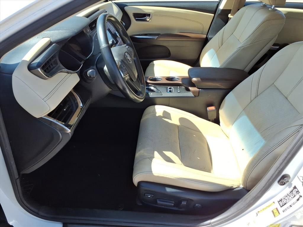 2018 Toyota Avalon Hybrid Limited