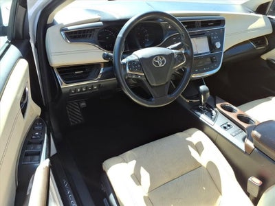 2018 Toyota Avalon Hybrid Limited