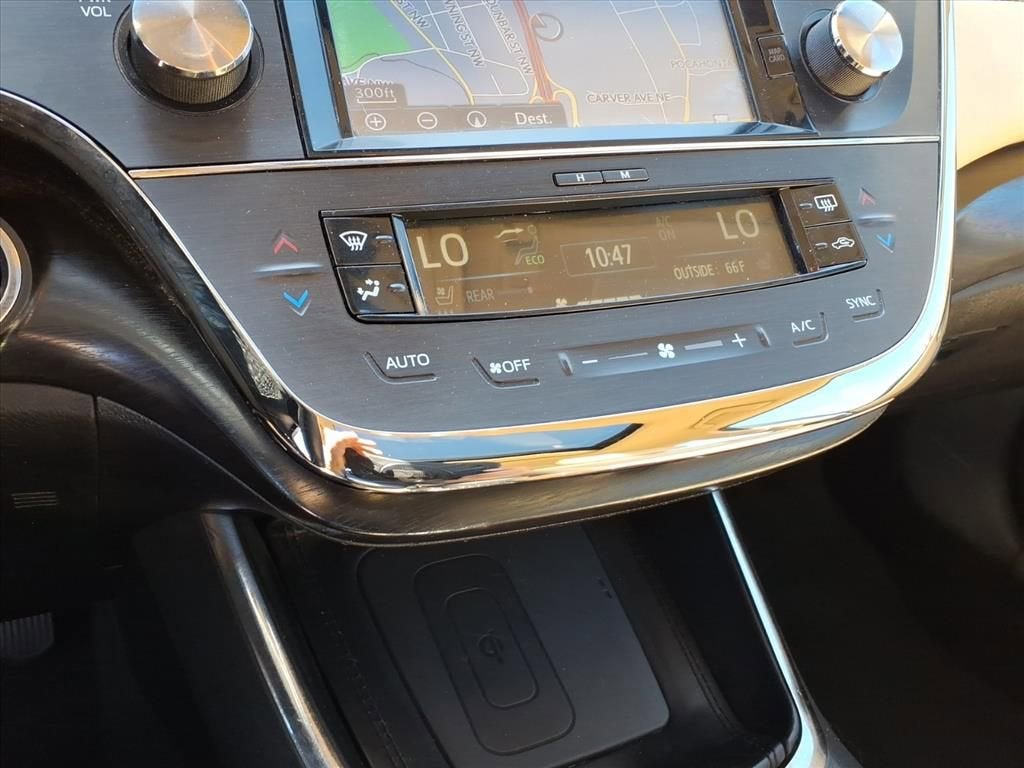 2018 Toyota Avalon Hybrid Limited