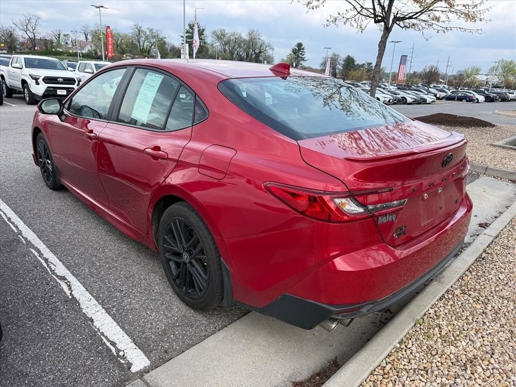 2025 Toyota Camry SE