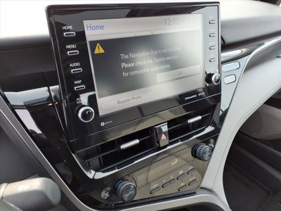 2022 Toyota Camry Hybrid XLE