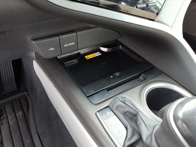 2022 Toyota Camry Hybrid XLE