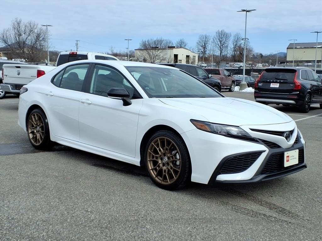 2023 Toyota Camry SE Nightshade