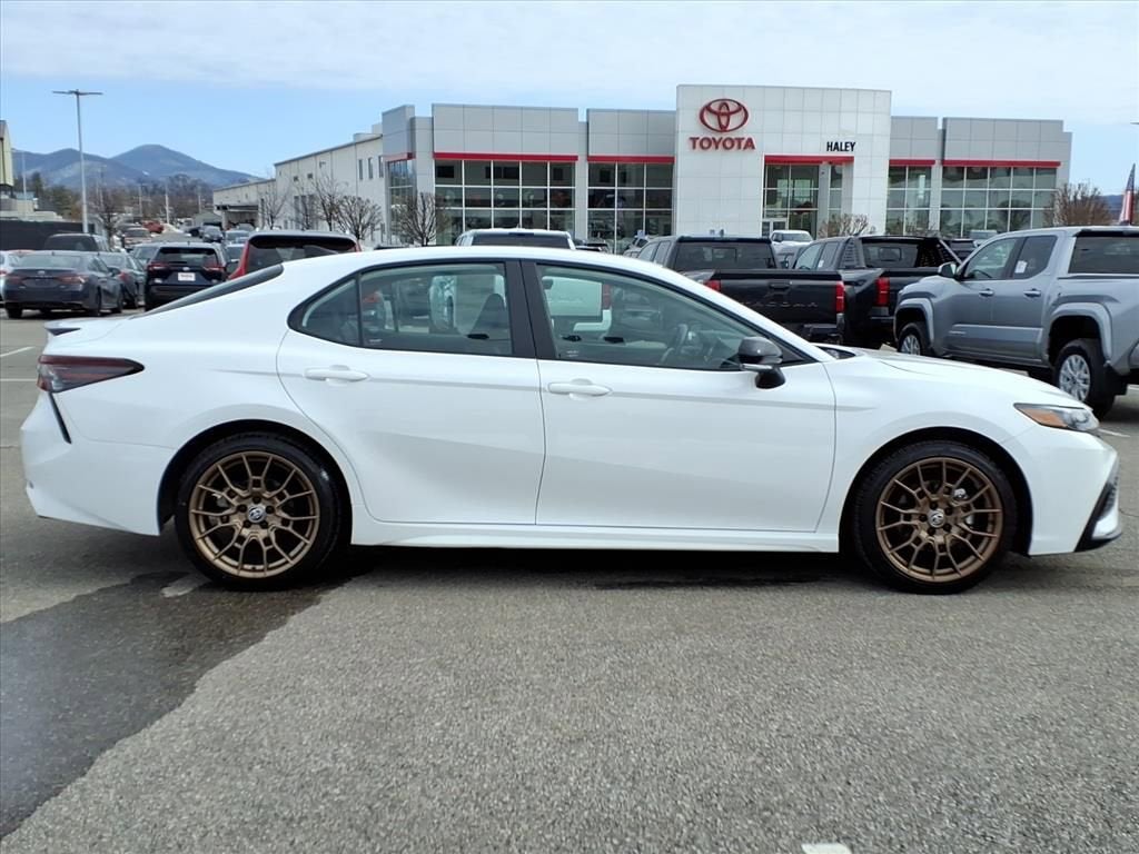 2023 Toyota Camry SE Nightshade