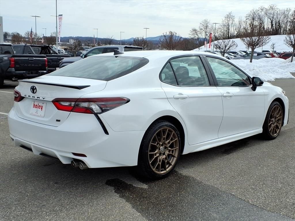 2023 Toyota Camry SE Nightshade