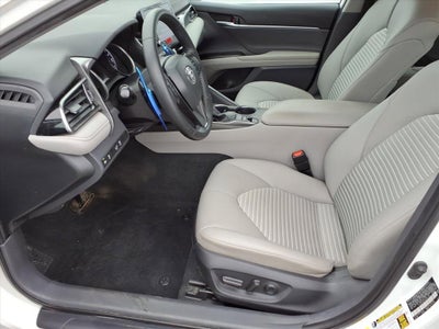 2022 Toyota Camry Hybrid SE