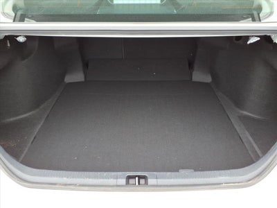 2022 Toyota Camry Hybrid SE