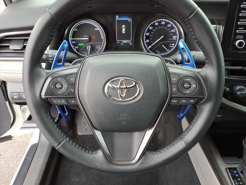 2022 Toyota Camry Hybrid SE