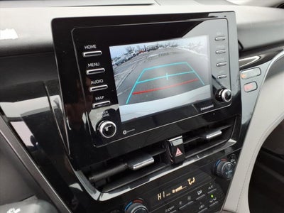 2022 Toyota Camry Hybrid SE