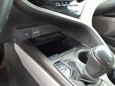 2022 Toyota Camry Hybrid SE