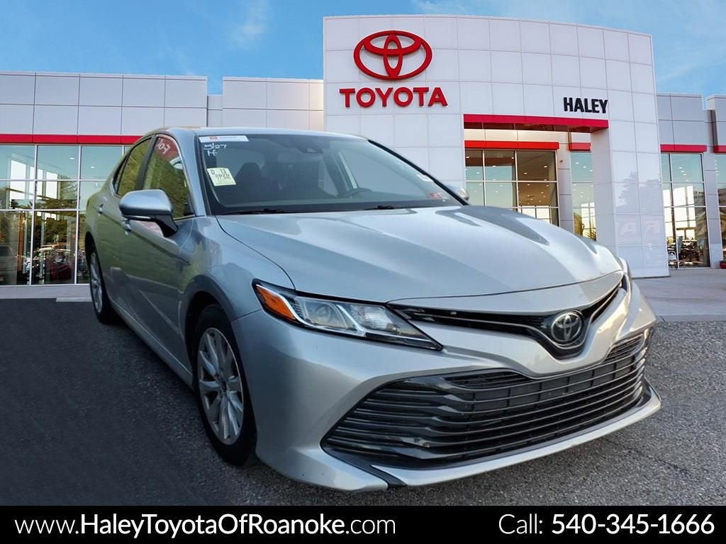 2020 Toyota Camry LE