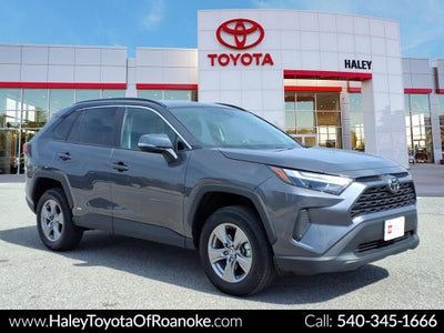 2025 Toyota RAV4 Hybrid XLE