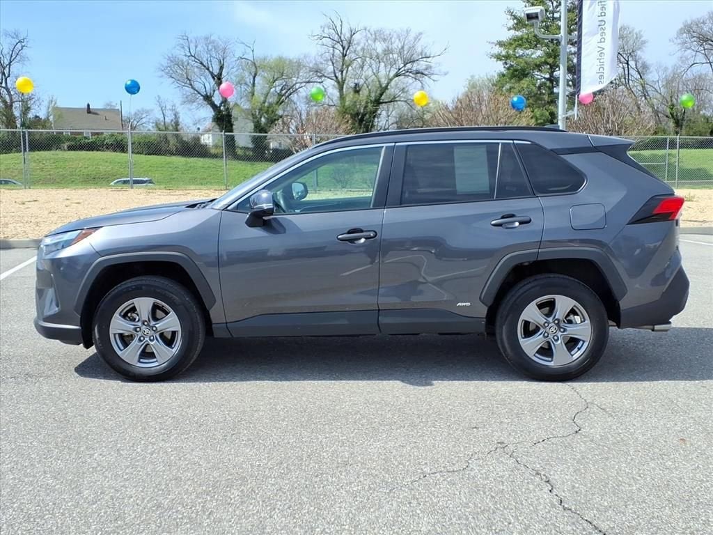 2025 Toyota RAV4 Hybrid XLE