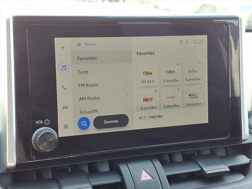 2025 Toyota RAV4 Hybrid XLE