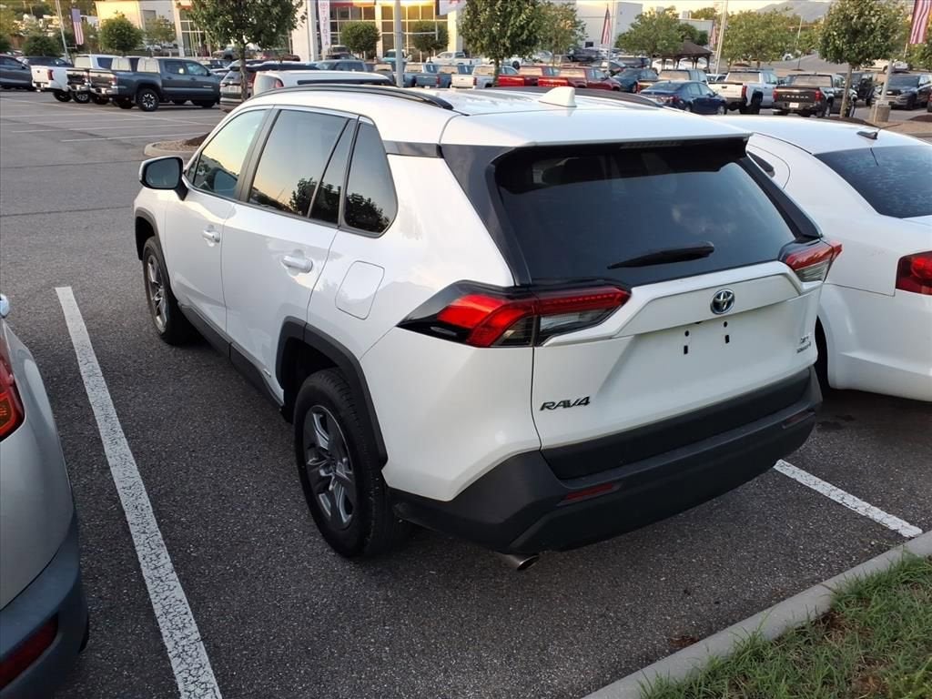2023 Toyota RAV4 Hybrid XLE