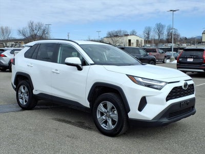 2025 Toyota RAV4 Hybrid XLE
