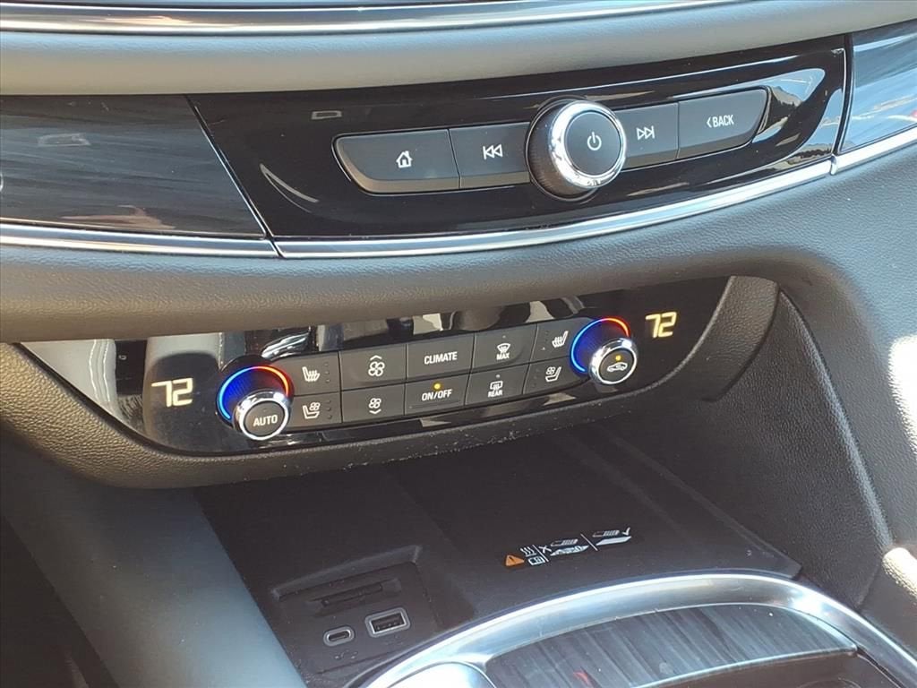 2024 Buick Enclave Premium