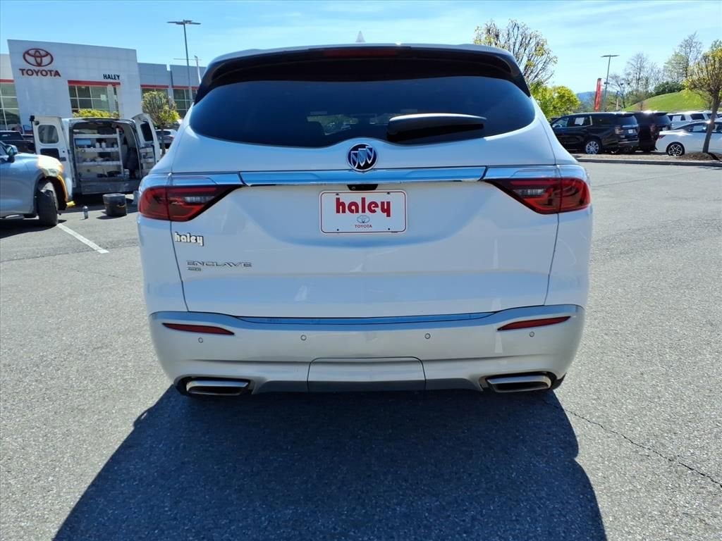 2024 Buick Enclave Premium